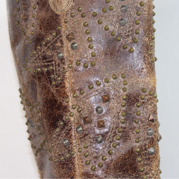 THE FRYE COMPANY Deborah Studded Tall - Picture 7 of 12